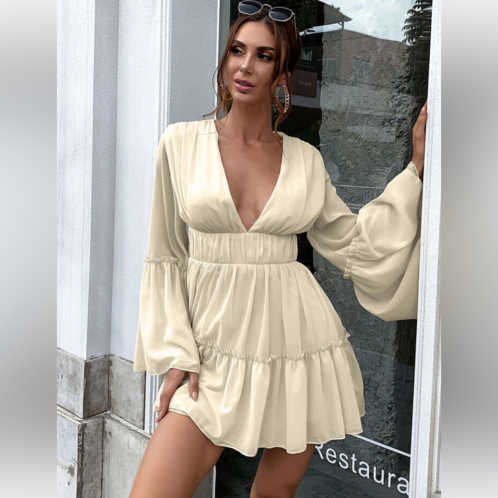Missord Plunging Neck Frill Ruffle Hem Chiffon Dress